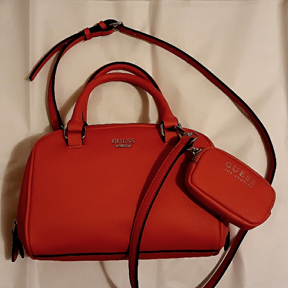 Guess Marx Popping Pink Satchel Crossbody Vegan - Picture 2 of 13